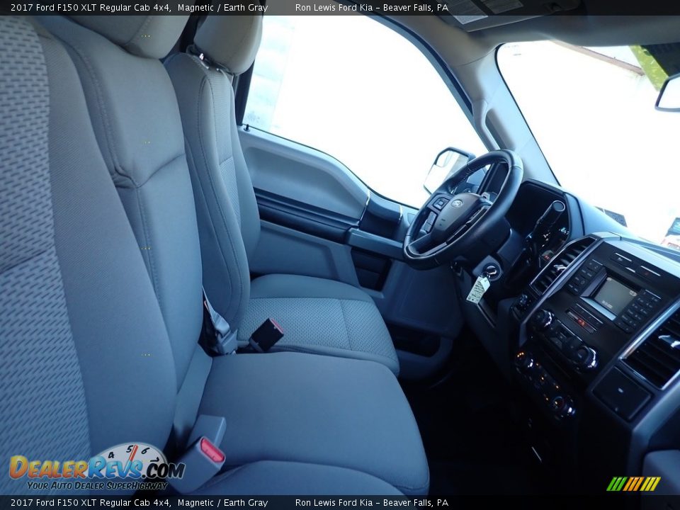 2017 Ford F150 XLT Regular Cab 4x4 Magnetic / Earth Gray Photo #8