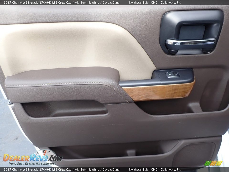 2015 Chevrolet Silverado 2500HD LTZ Crew Cab 4x4 Summit White / Cocoa/Dune Photo #18