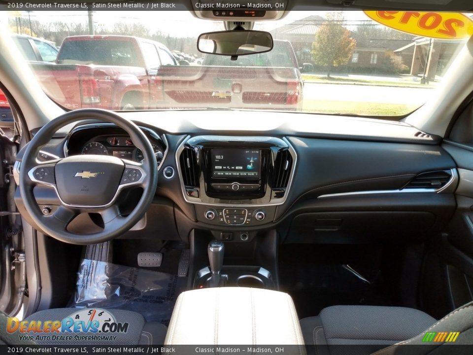 2019 Chevrolet Traverse LS Satin Steel Metallic / Jet Black Photo #11