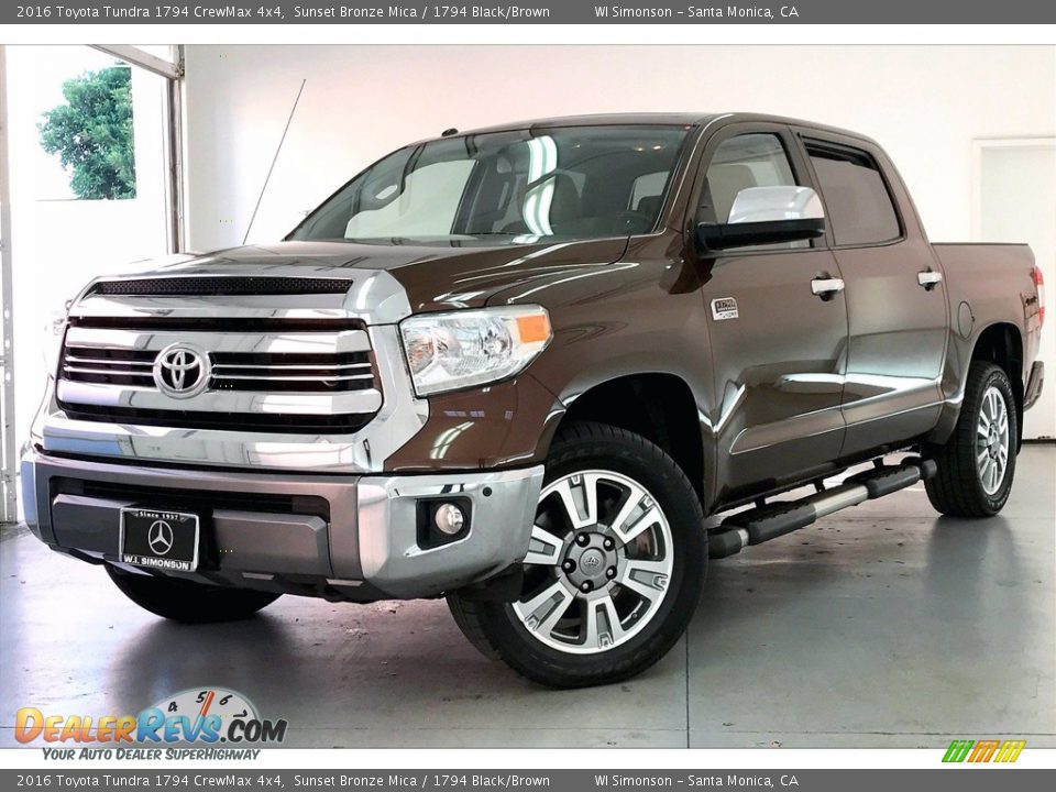 Front 3/4 View of 2016 Toyota Tundra 1794 CrewMax 4x4 Photo #12