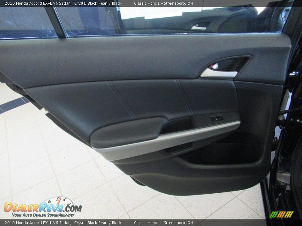 2010 Honda Accord EX-L V6 Sedan Crystal Black Pearl / Black Photo #24