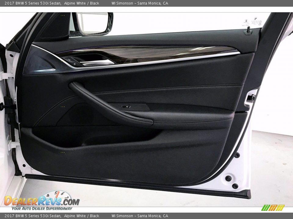 2017 BMW 5 Series 530i Sedan Alpine White / Black Photo #26