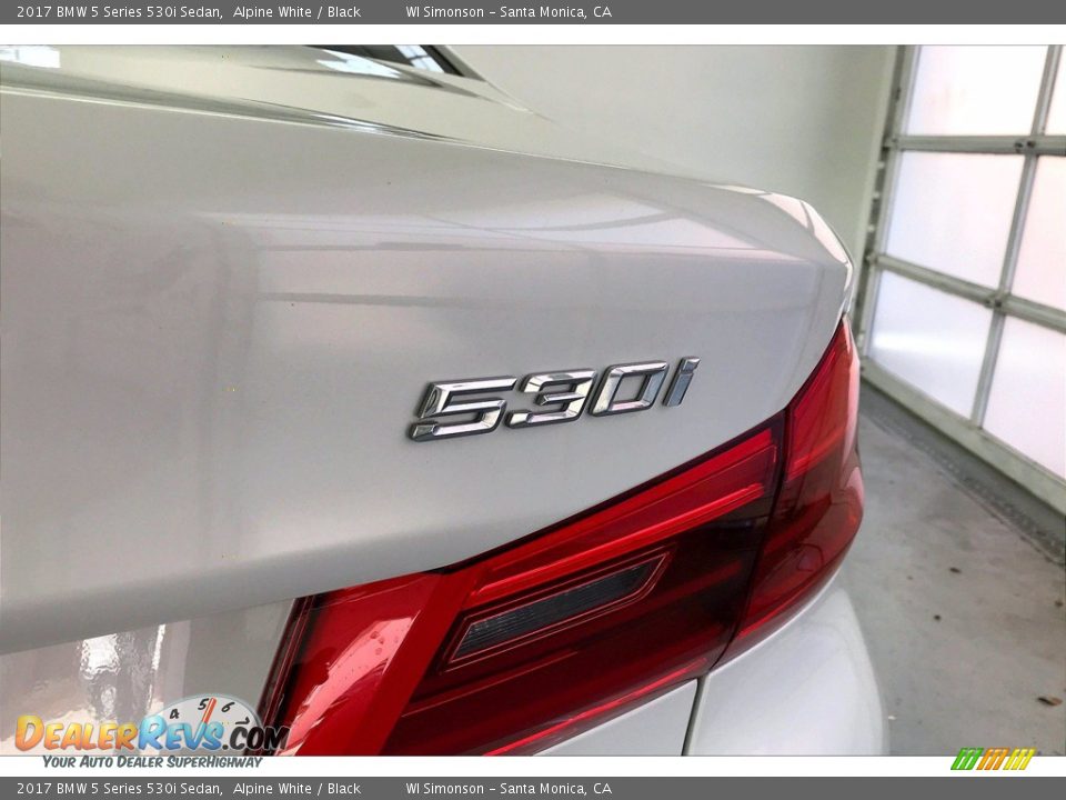 2017 BMW 5 Series 530i Sedan Alpine White / Black Photo #30