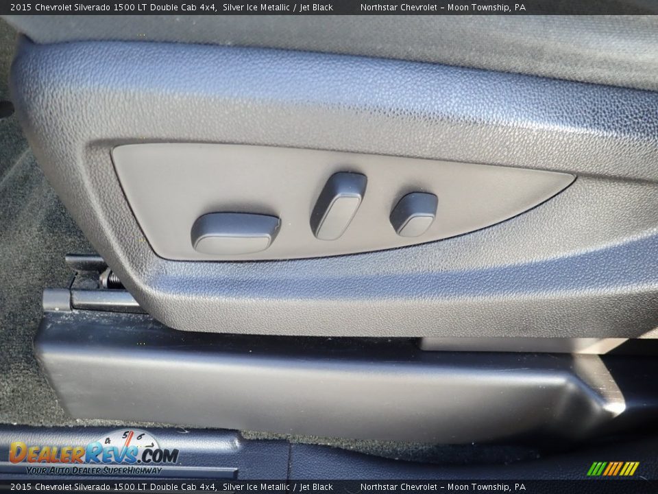 2015 Chevrolet Silverado 1500 LT Double Cab 4x4 Silver Ice Metallic / Jet Black Photo #24