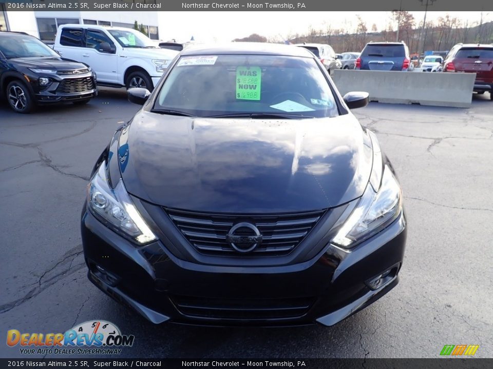 2016 Nissan Altima 2.5 SR Super Black / Charcoal Photo #13