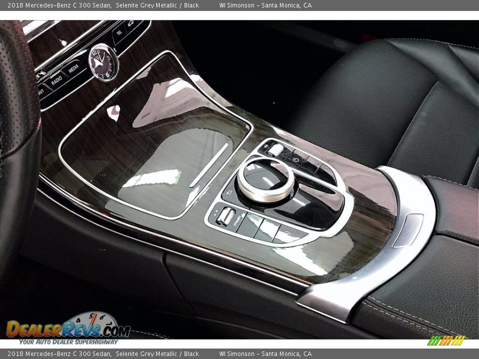 2018 Mercedes-Benz C 300 Sedan Selenite Grey Metallic / Black Photo #17