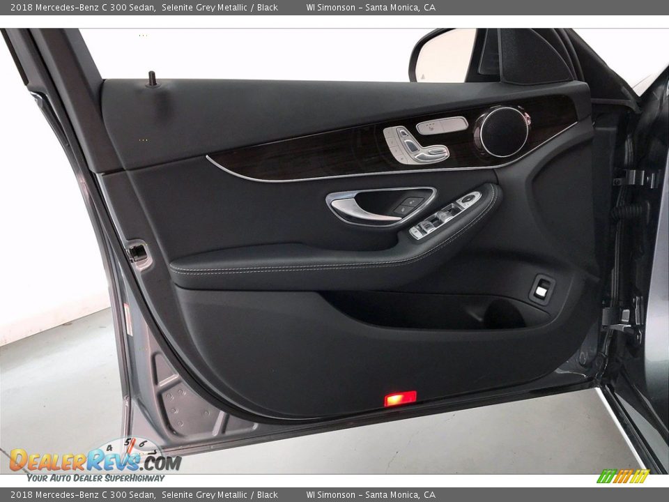 2018 Mercedes-Benz C 300 Sedan Selenite Grey Metallic / Black Photo #26
