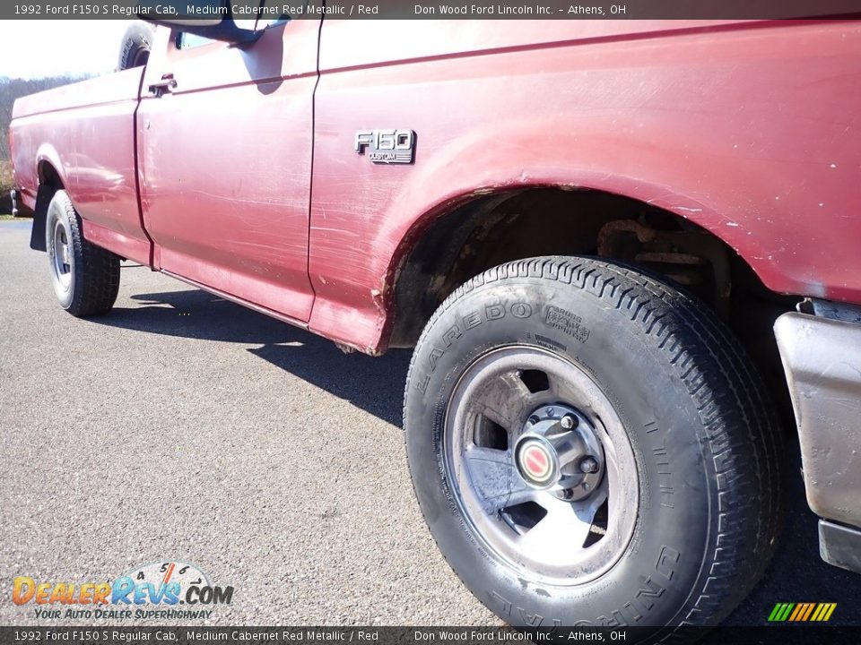 1992 Ford F150 S Regular Cab Medium Cabernet Red Metallic / Red Photo #3