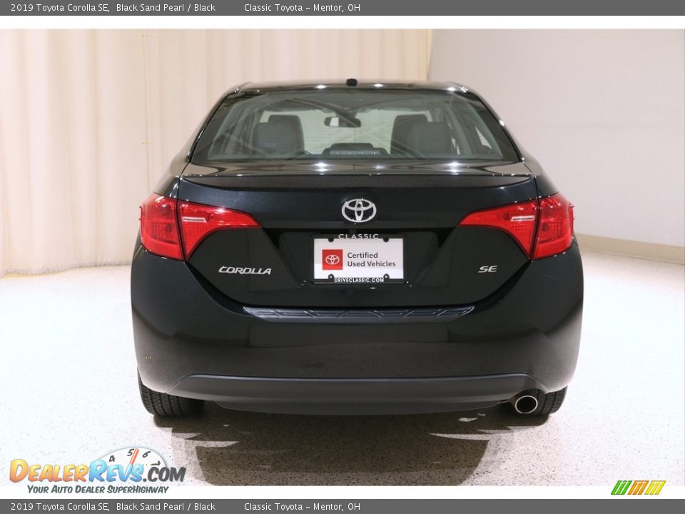 2019 Toyota Corolla SE Black Sand Pearl / Black Photo #19