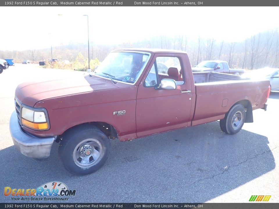 1992 Ford F150 S Regular Cab Medium Cabernet Red Metallic / Red Photo #5