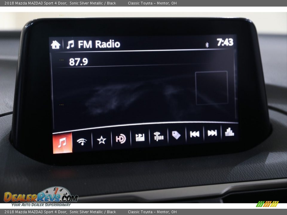 2018 Mazda MAZDA3 Sport 4 Door Sonic Silver Metallic / Black Photo #11