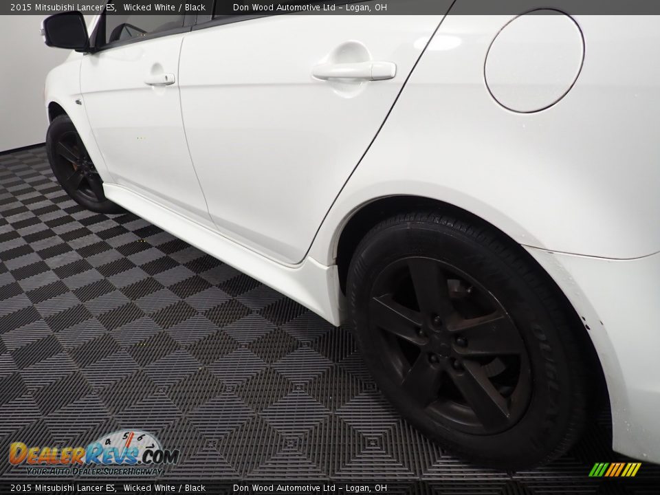 2015 Mitsubishi Lancer ES Wicked White / Black Photo #9