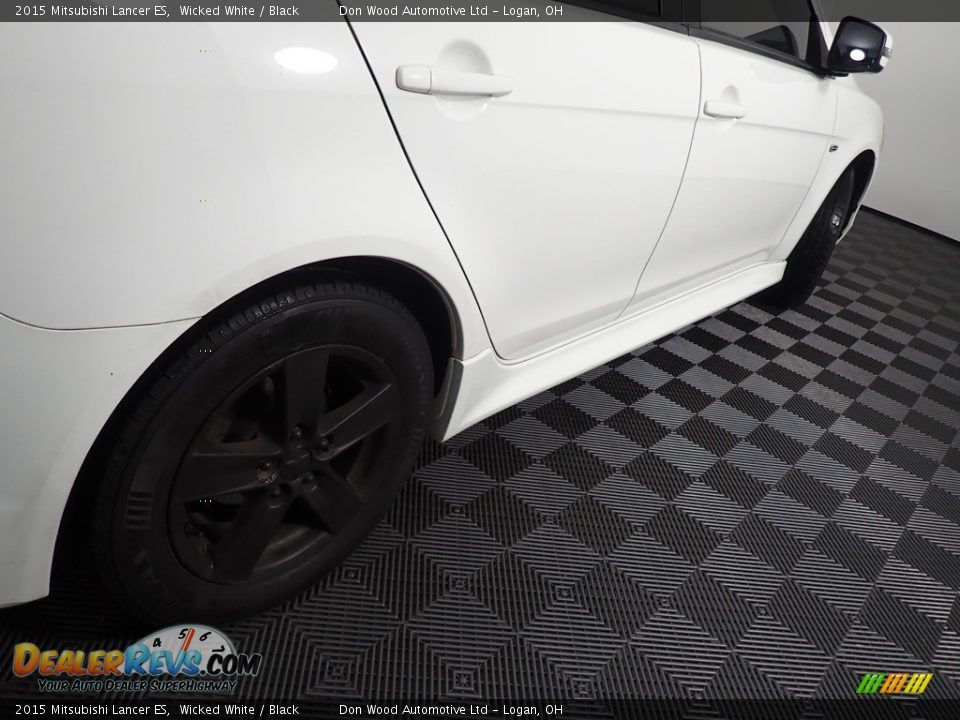 2015 Mitsubishi Lancer ES Wicked White / Black Photo #15