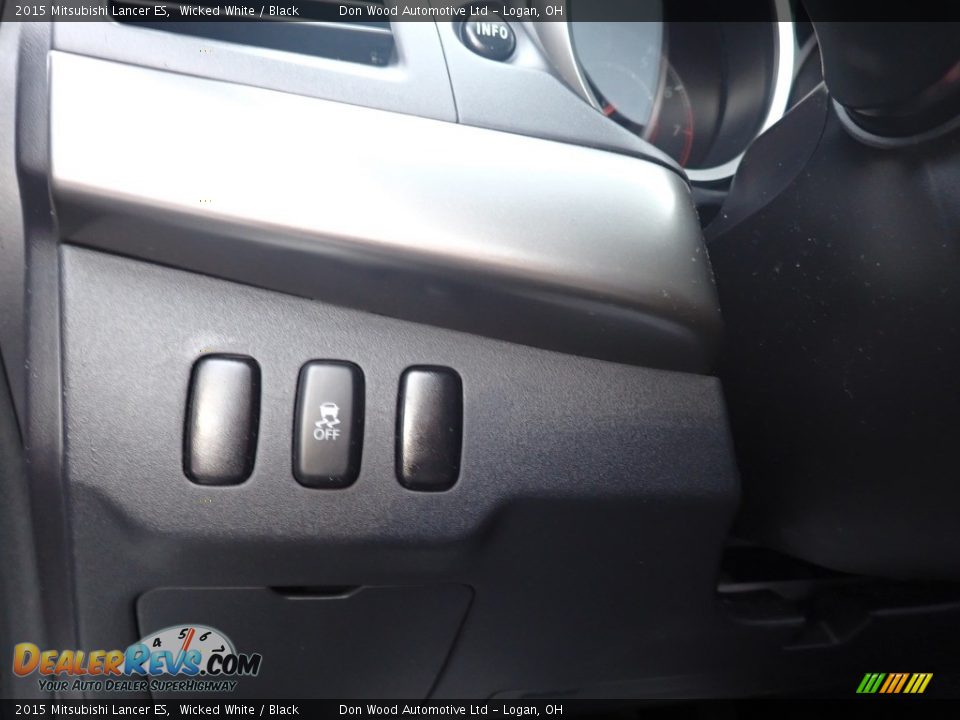 2015 Mitsubishi Lancer ES Wicked White / Black Photo #18