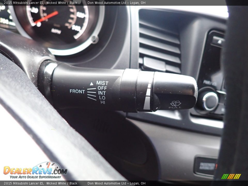 2015 Mitsubishi Lancer ES Wicked White / Black Photo #24