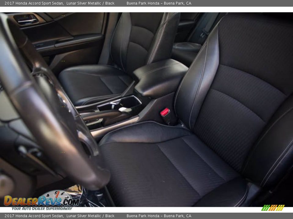 2017 Honda Accord Sport Sedan Lunar Silver Metallic / Black Photo #15