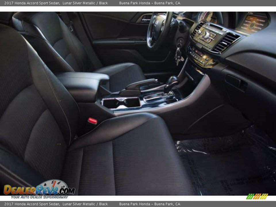 2017 Honda Accord Sport Sedan Lunar Silver Metallic / Black Photo #20