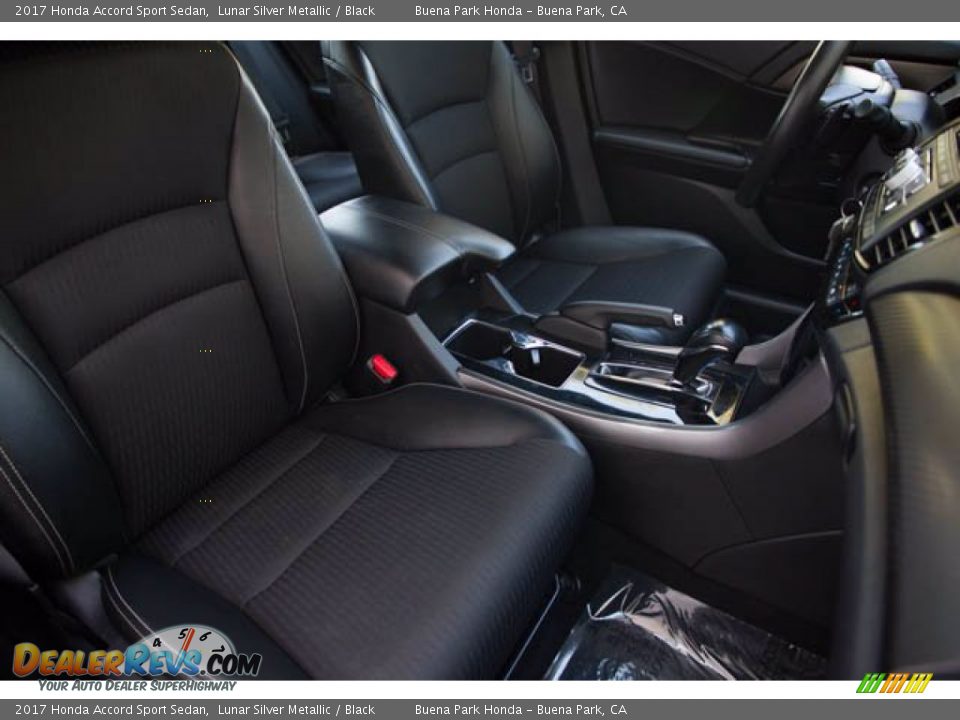 2017 Honda Accord Sport Sedan Lunar Silver Metallic / Black Photo #21