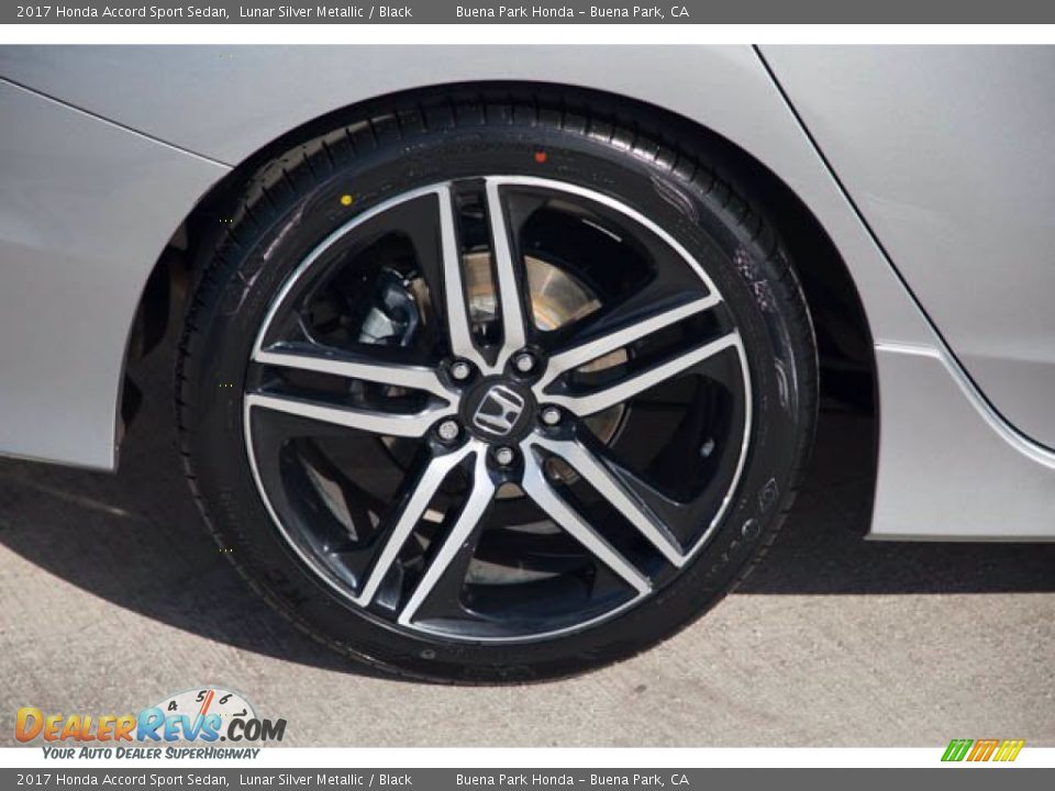 2017 Honda Accord Sport Sedan Lunar Silver Metallic / Black Photo #31