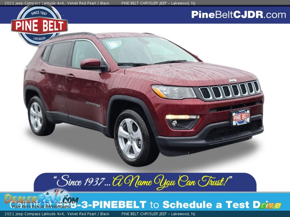 2021 Jeep Compass Latitude 4x4 Velvet Red Pearl / Black Photo #1