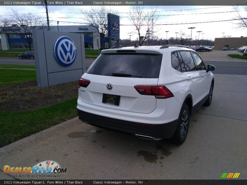 2021 Volkswagen Tiguan S Pure White / Titan Black Photo #2