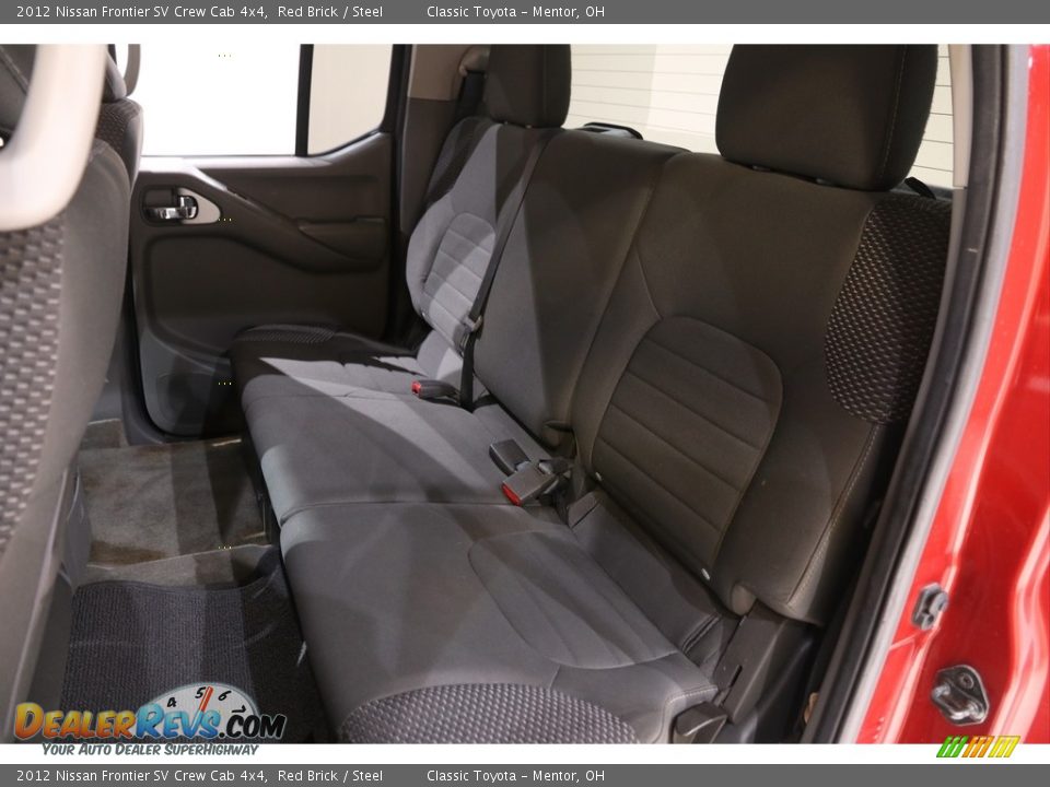 2012 Nissan Frontier SV Crew Cab 4x4 Red Brick / Steel Photo #15