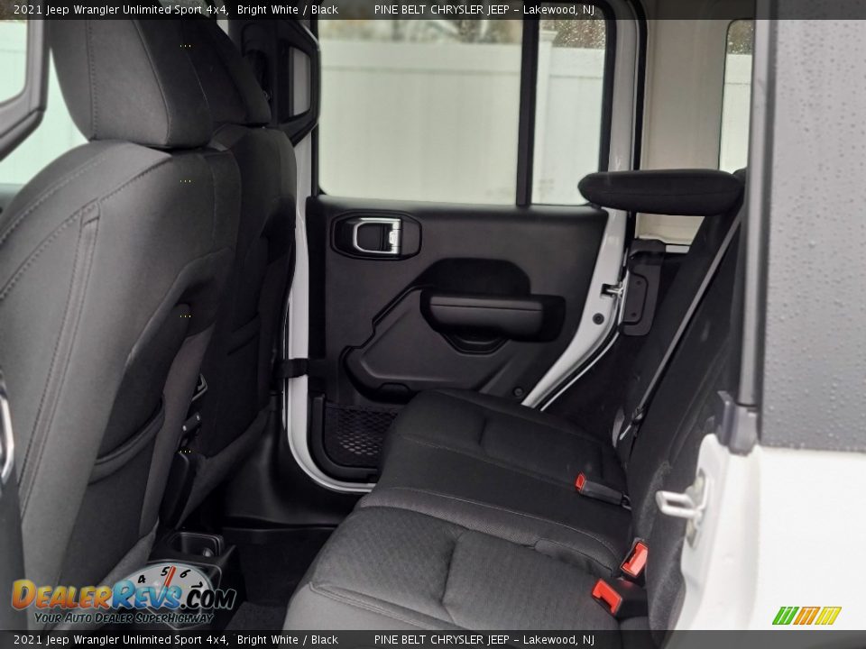 2021 Jeep Wrangler Unlimited Sport 4x4 Bright White / Black Photo #9