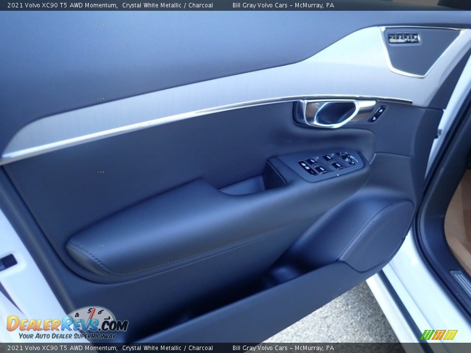 2021 Volvo XC90 T5 AWD Momentum Crystal White Metallic / Charcoal Photo #11