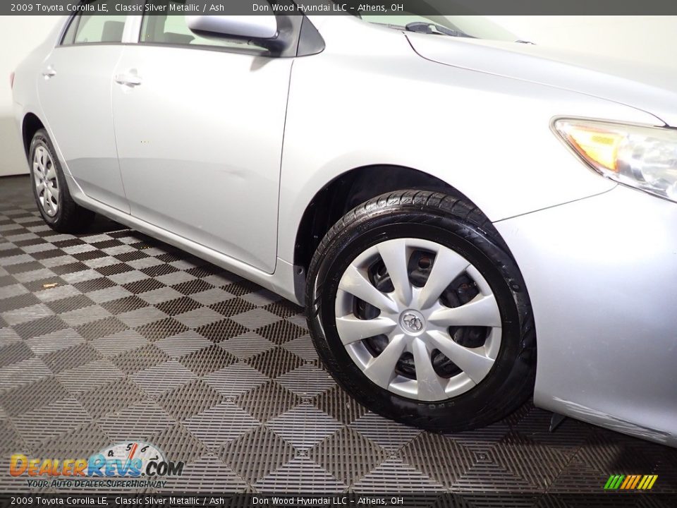 2009 Toyota Corolla LE Classic Silver Metallic / Ash Photo #3