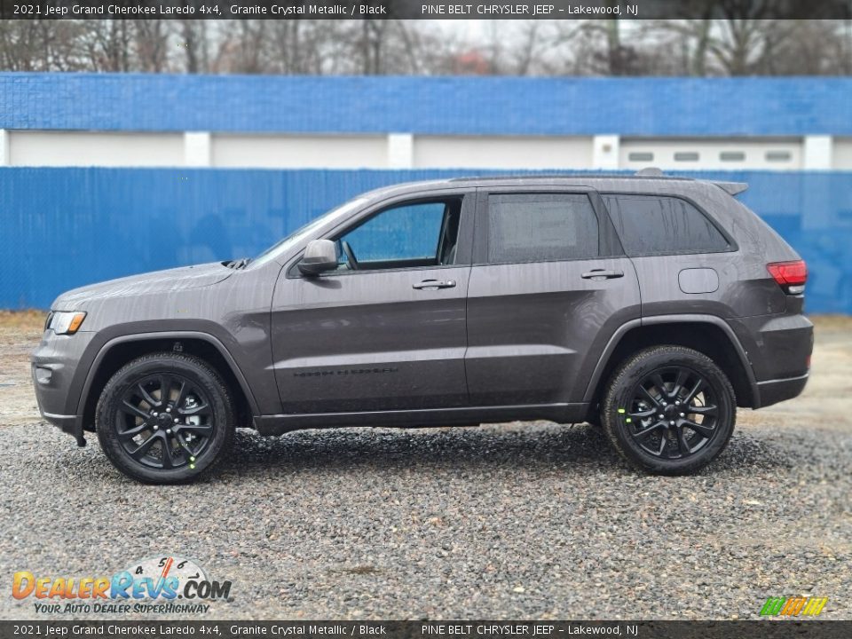 2021 Jeep Grand Cherokee Laredo 4x4 Granite Crystal Metallic / Black Photo #4