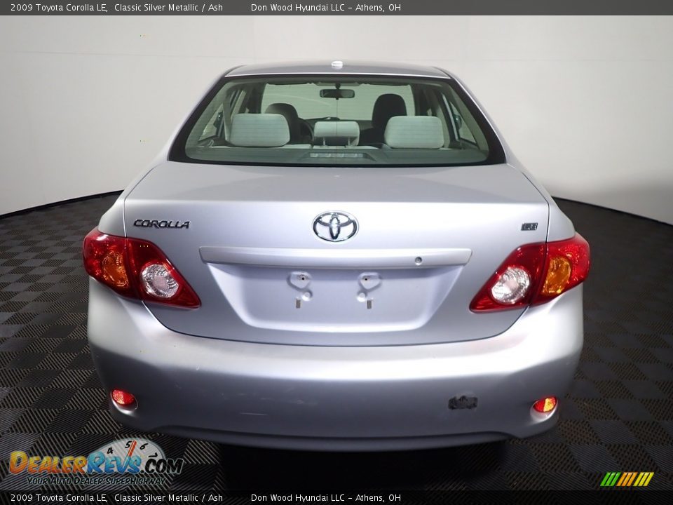 2009 Toyota Corolla LE Classic Silver Metallic / Ash Photo #11
