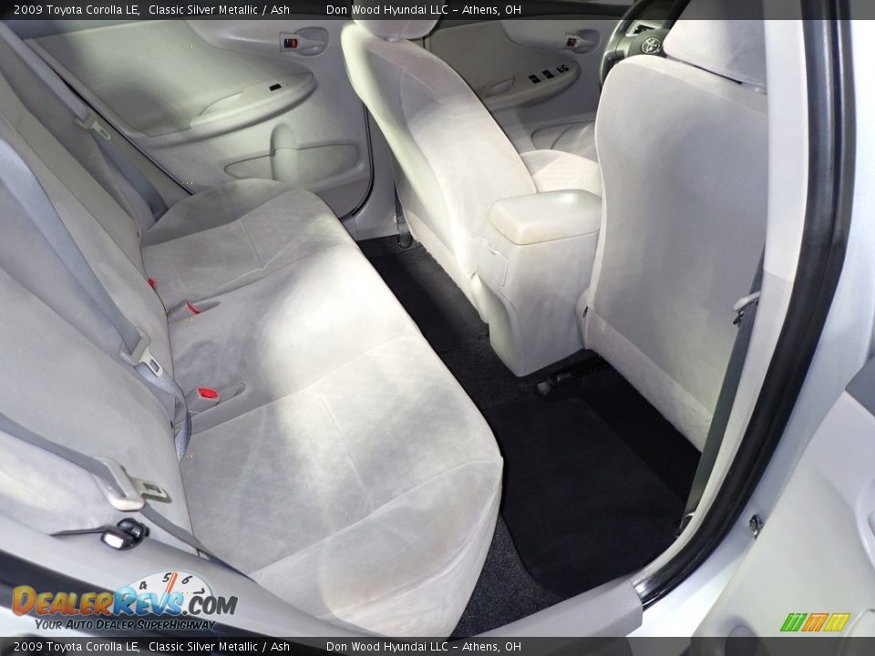 2009 Toyota Corolla LE Classic Silver Metallic / Ash Photo #22