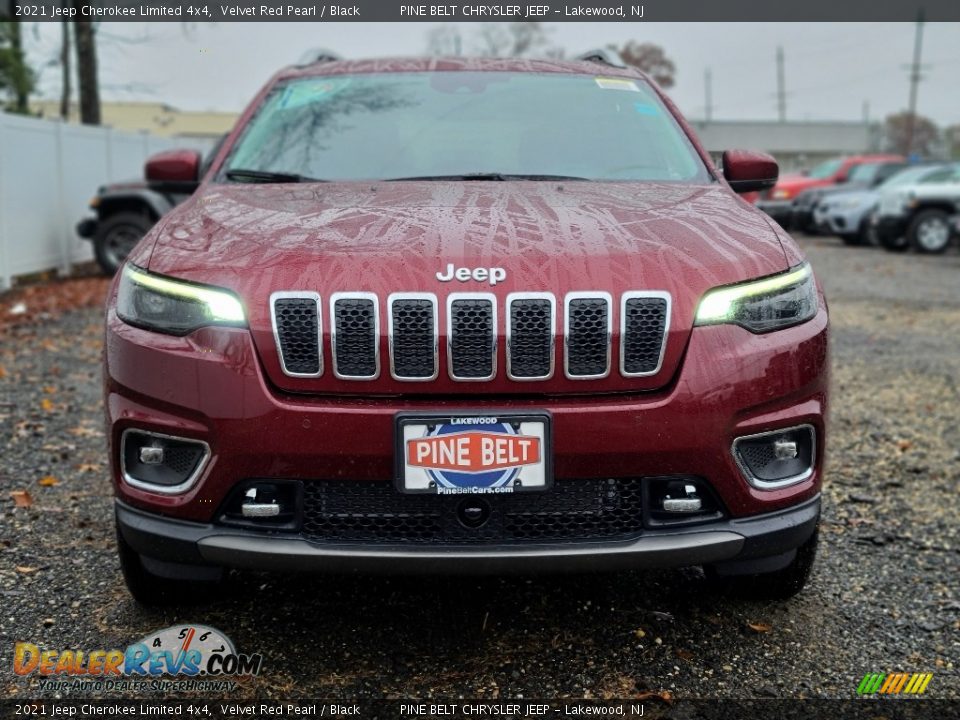 2021 Jeep Cherokee Limited 4x4 Velvet Red Pearl / Black Photo #3