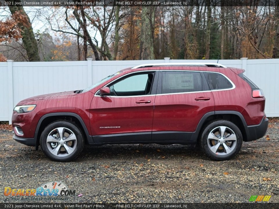 2021 Jeep Cherokee Limited 4x4 Velvet Red Pearl / Black Photo #4