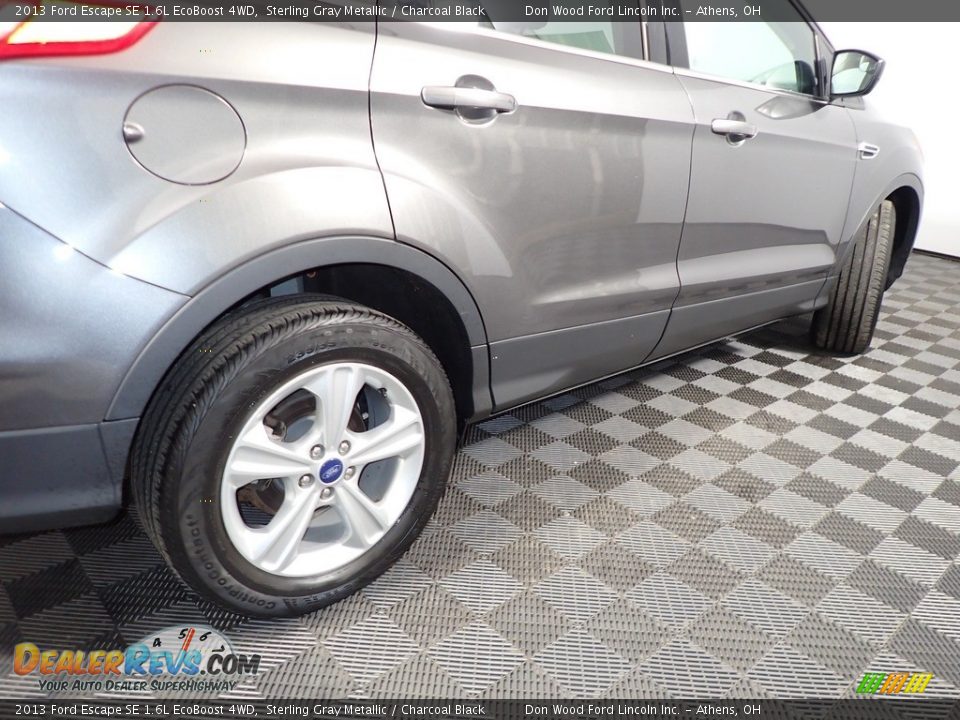 2013 Ford Escape SE 1.6L EcoBoost 4WD Sterling Gray Metallic / Charcoal Black Photo #15