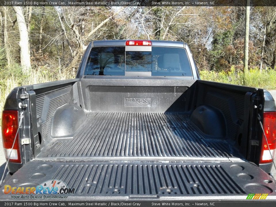 2017 Ram 1500 Big Horn Crew Cab Maximum Steel Metallic / Black/Diesel Gray Photo #8