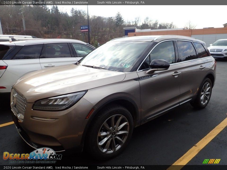 Front 3/4 View of 2020 Lincoln Corsair Standard AWD Photo #1