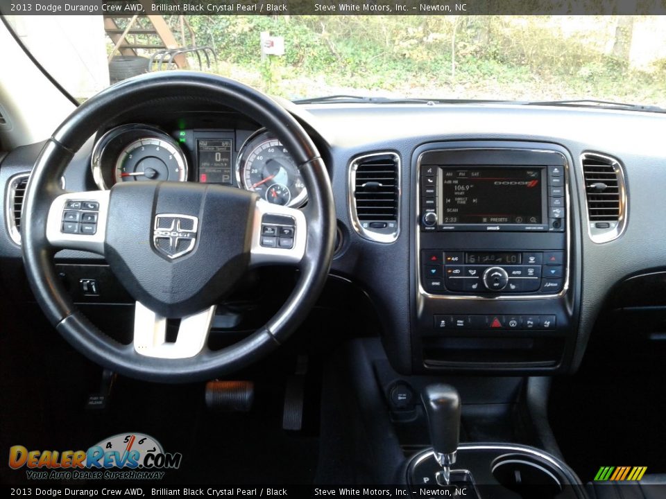 Dashboard of 2013 Dodge Durango Crew AWD Photo #20