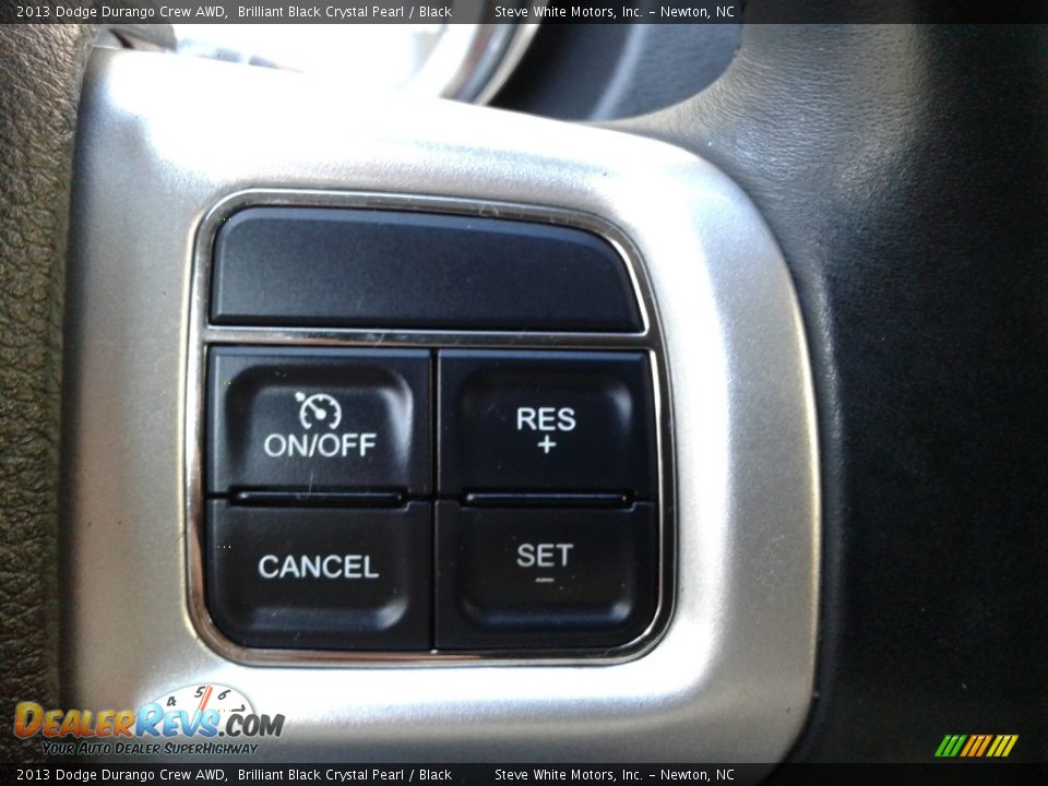 2013 Dodge Durango Crew AWD Steering Wheel Photo #22