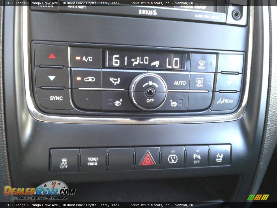 Controls of 2013 Dodge Durango Crew AWD Photo #29