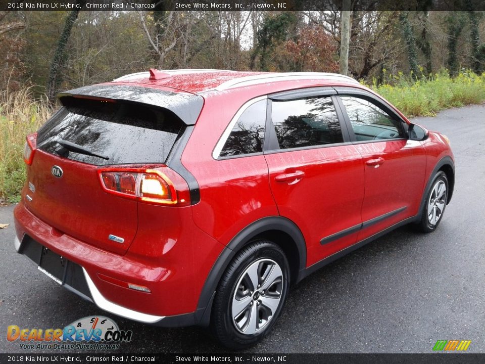 2018 Kia Niro LX Hybrid Crimson Red / Charcoal Photo #7