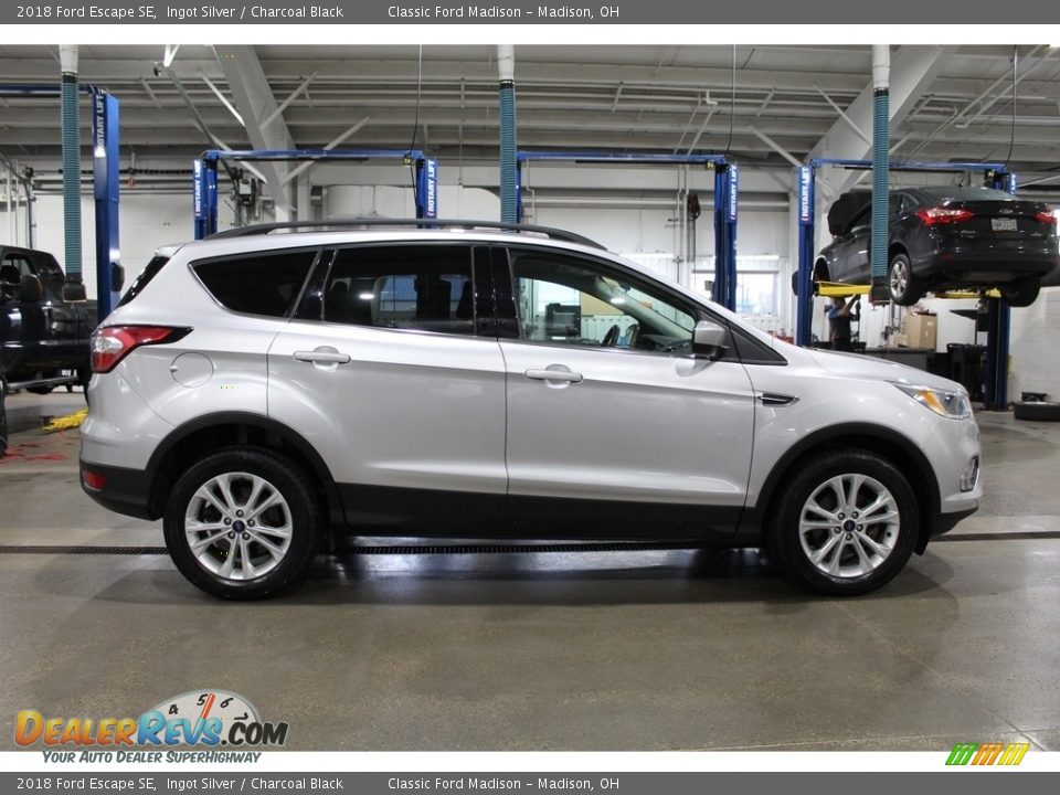 2018 Ford Escape SE Ingot Silver / Charcoal Black Photo #4