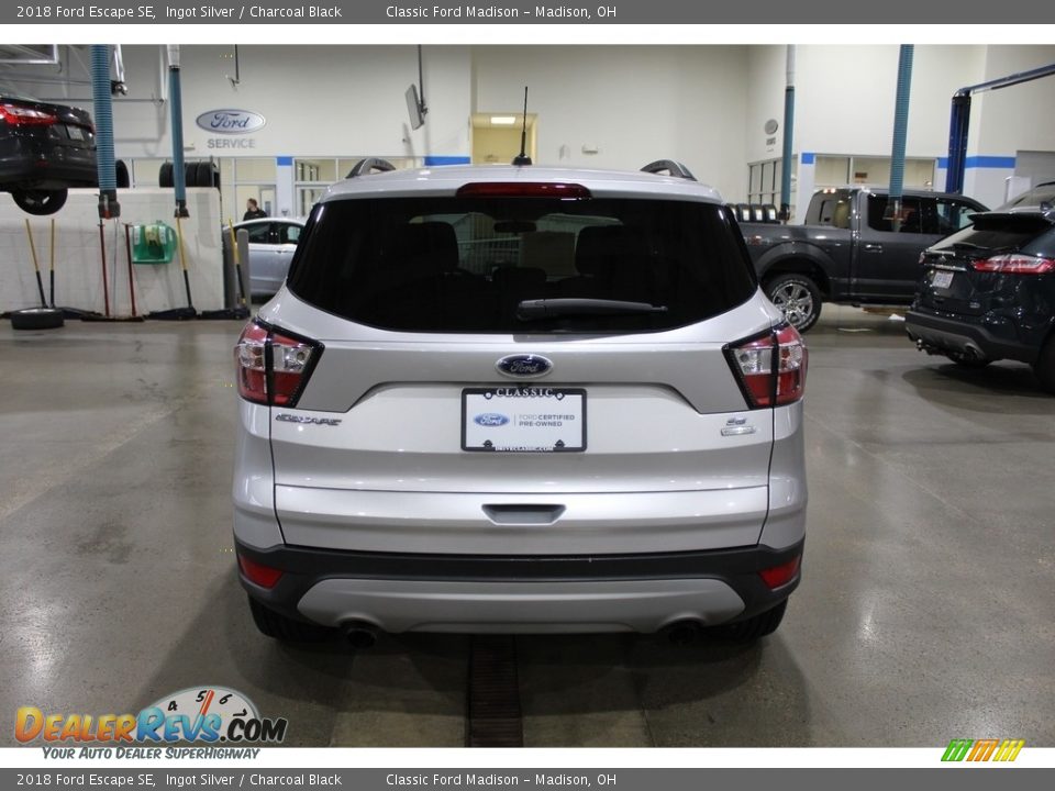 2018 Ford Escape SE Ingot Silver / Charcoal Black Photo #6
