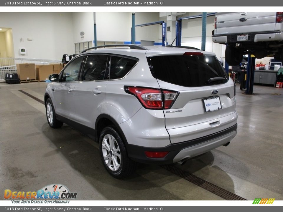 2018 Ford Escape SE Ingot Silver / Charcoal Black Photo #7