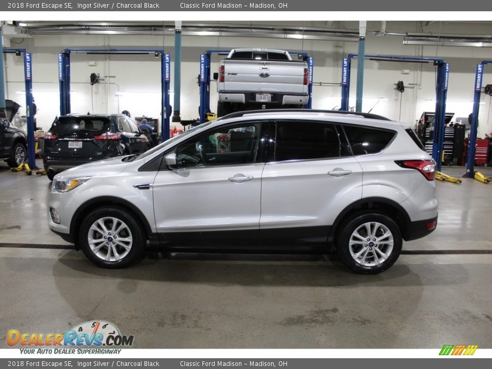 2018 Ford Escape SE Ingot Silver / Charcoal Black Photo #8