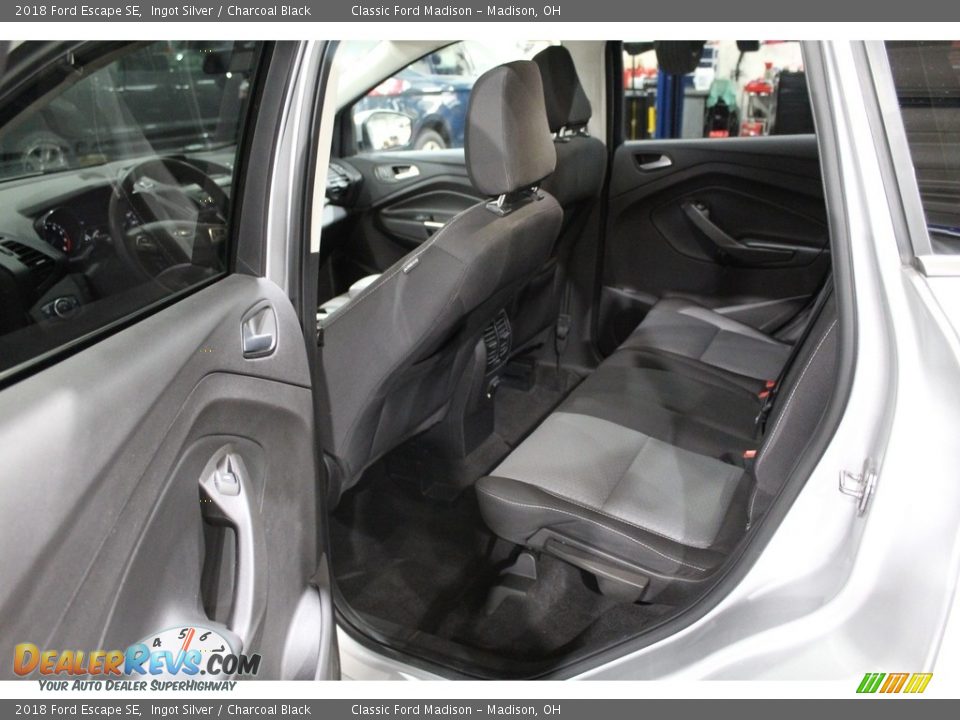 2018 Ford Escape SE Ingot Silver / Charcoal Black Photo #13
