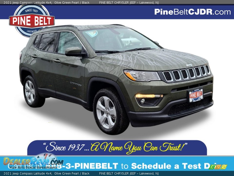 2021 Jeep Compass Latitude 4x4 Olive Green Pearl / Black Photo #1