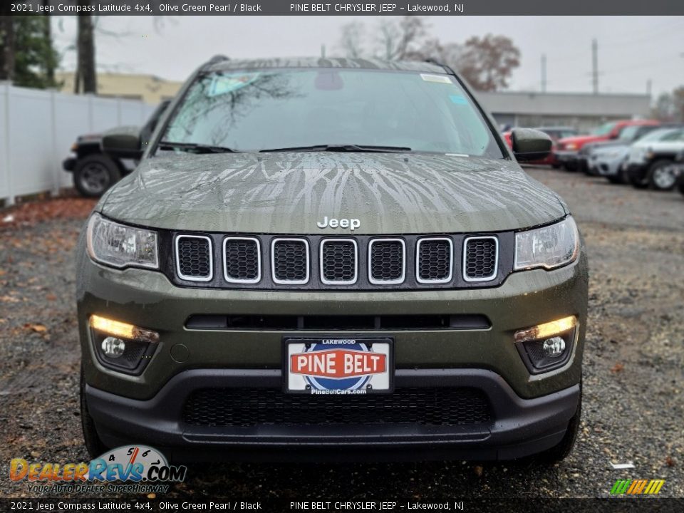 2021 Jeep Compass Latitude 4x4 Olive Green Pearl / Black Photo #3