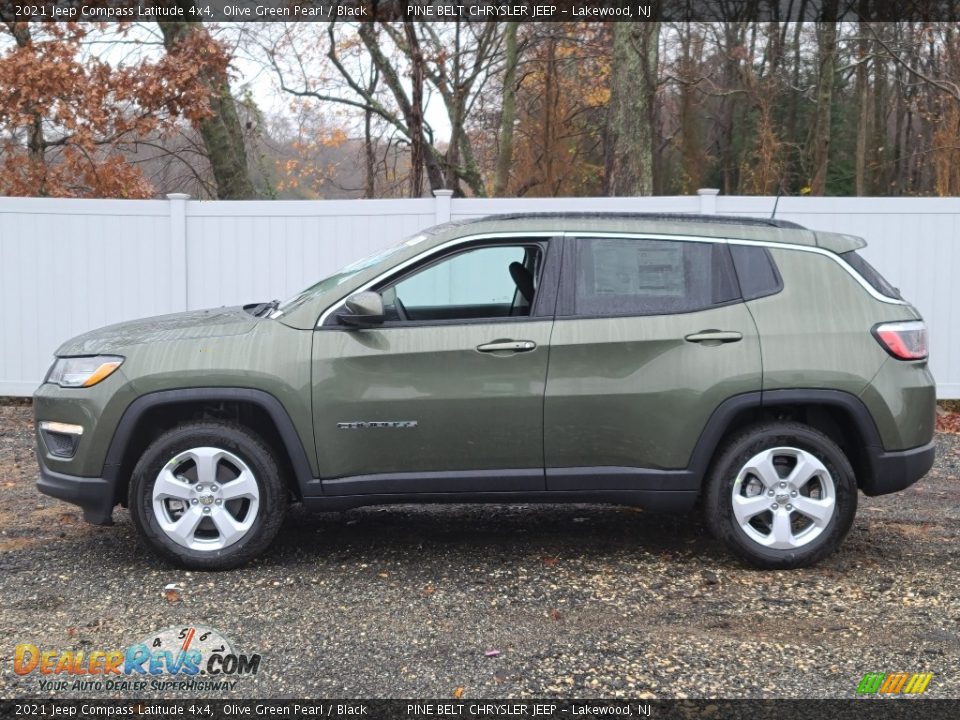 2021 Jeep Compass Latitude 4x4 Olive Green Pearl / Black Photo #4