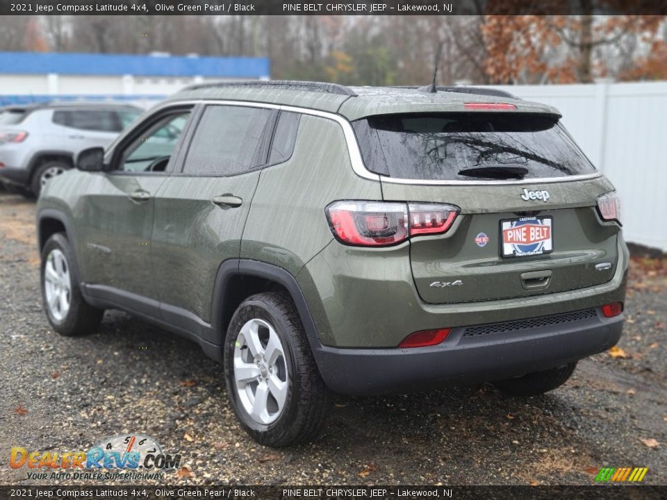 2021 Jeep Compass Latitude 4x4 Olive Green Pearl / Black Photo #6